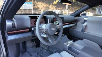 audi concept c interni