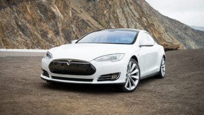 tesla model s 2013
