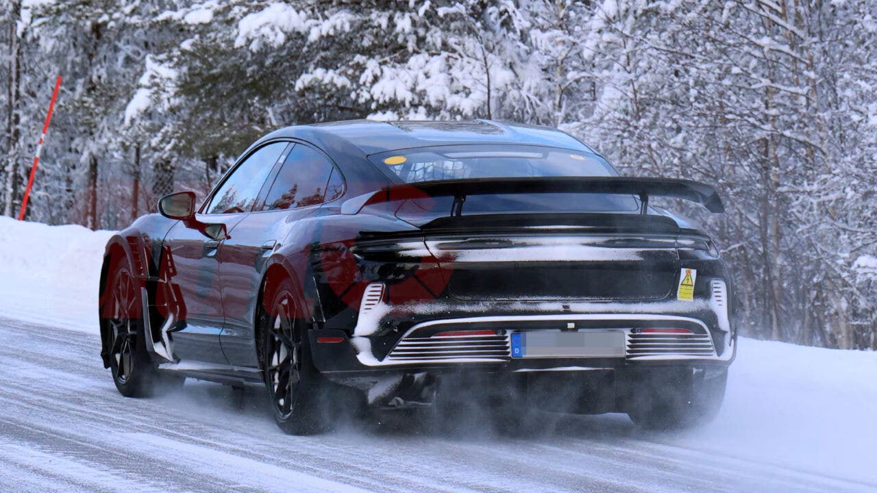 porsche Taycan GT4 RS