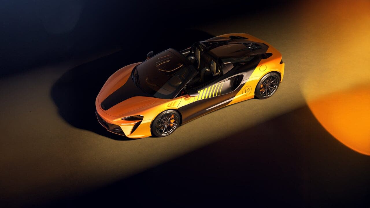 McLaren Artura Spider MCL39 Championship Edition