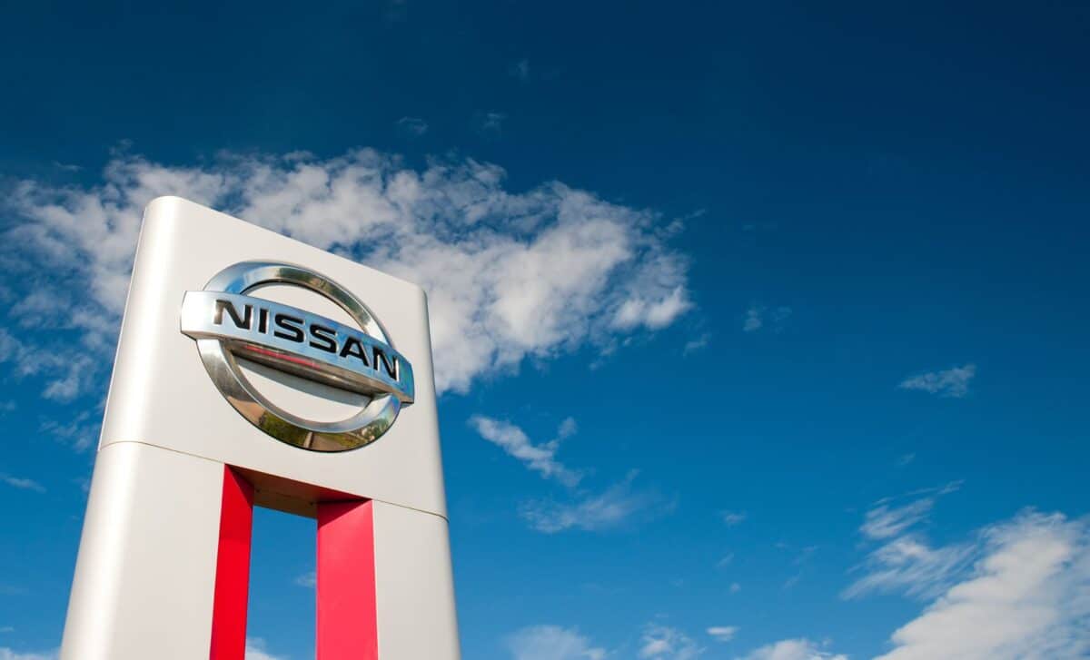 nissan logo