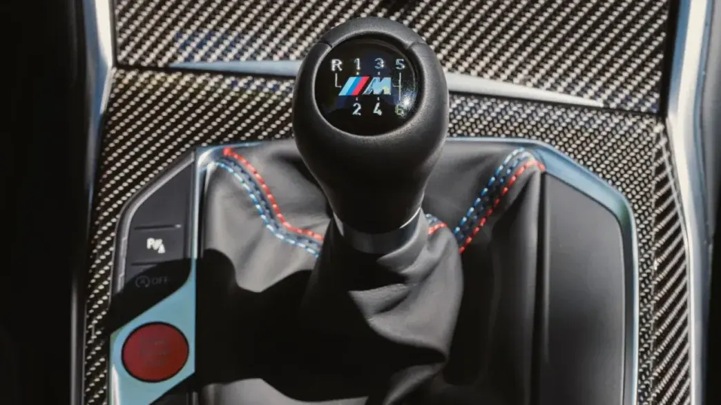 bmw m2 manuale