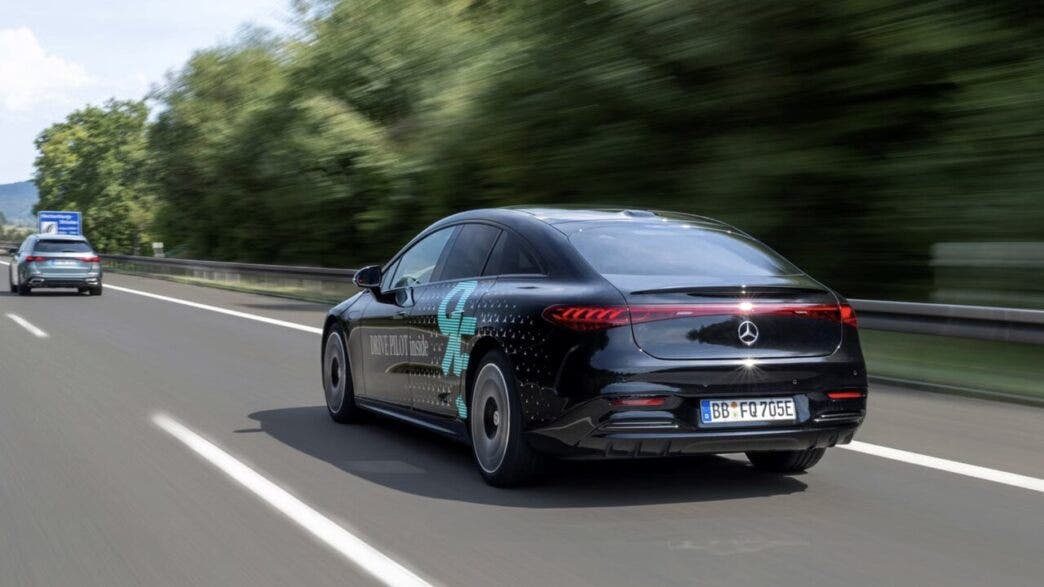 mercedes drive pilot