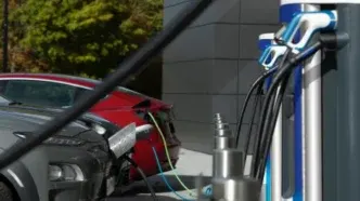 veicoli elettrici in ricarica