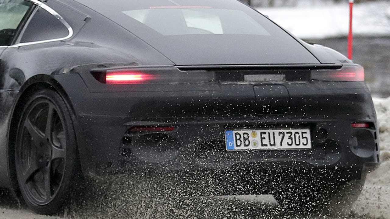 porsche cayman 2026