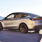 Tesla Model Y 7 posti