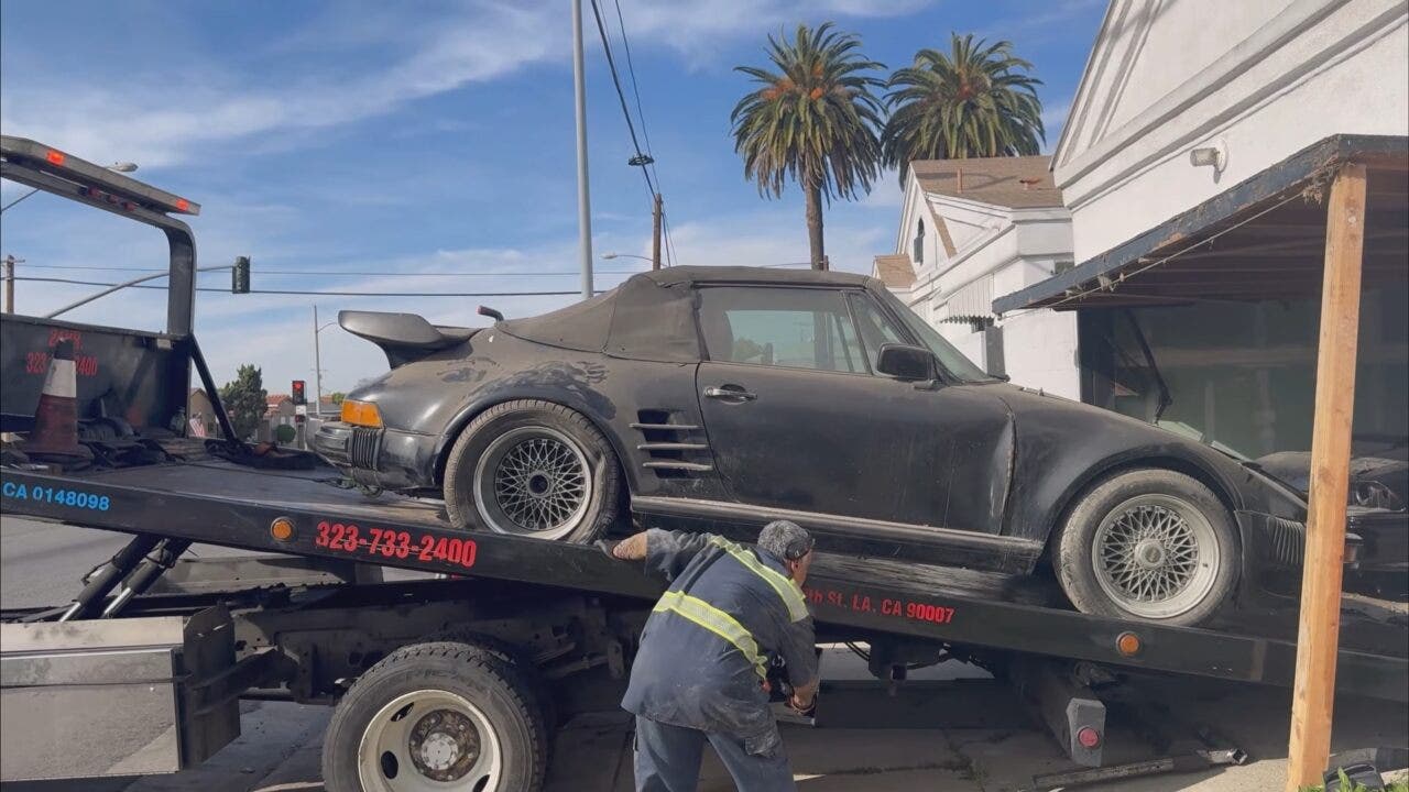 Porsche 930 Slantnose cabriolet