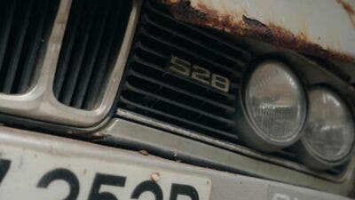 BMW 528 E12 - serie 5