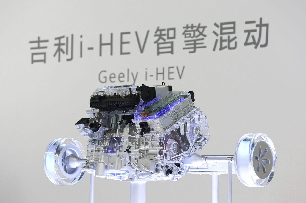 sistema i-HEV di Geely