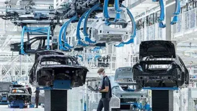 fabbrica auto mercedes