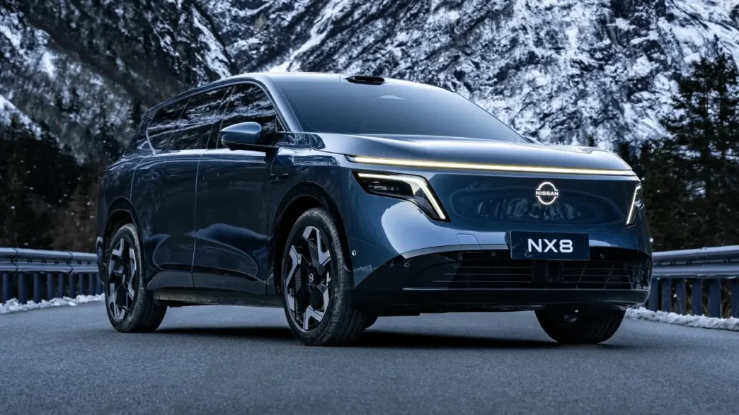 Nissan NX8