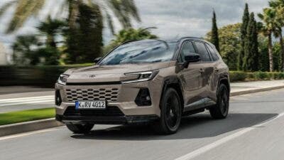 toyota rav4 phev