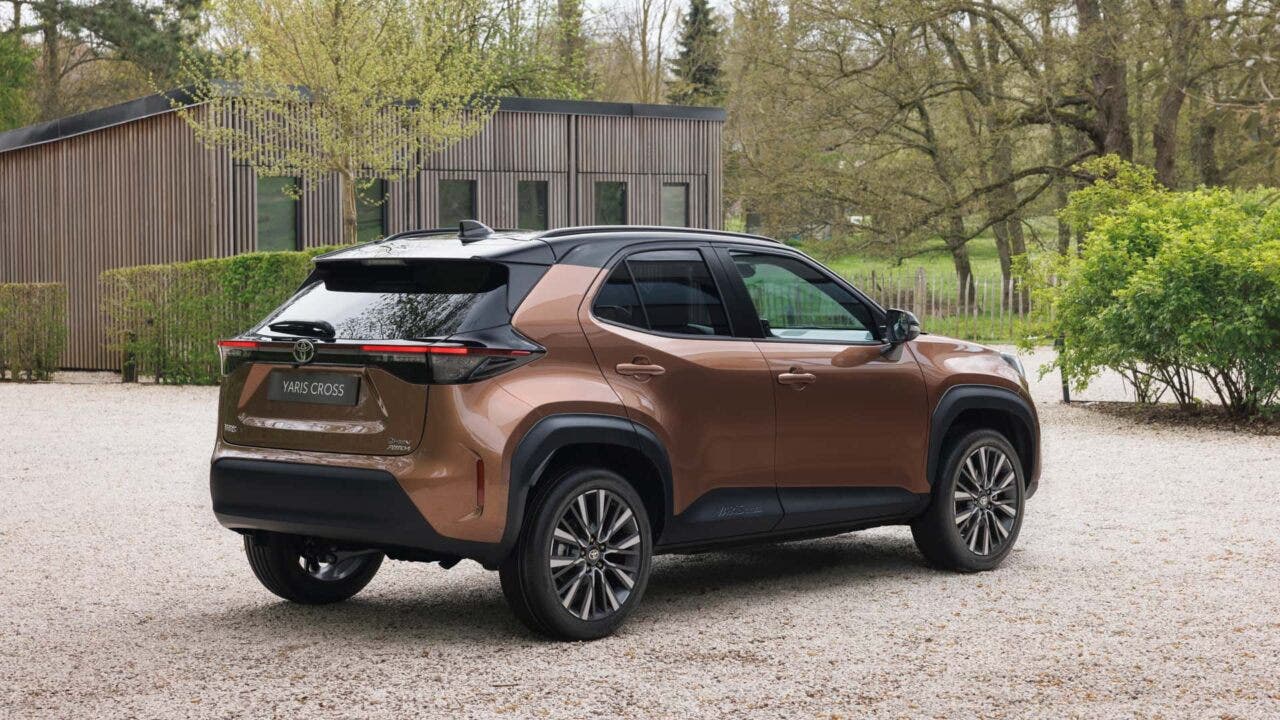 toyota yaris cross 2026