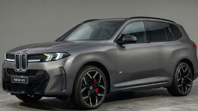 BMW X5 render