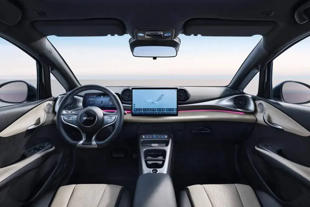 BYD Dolphin G DM-i