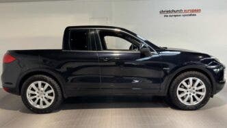 Porsche Cayenne pickup
