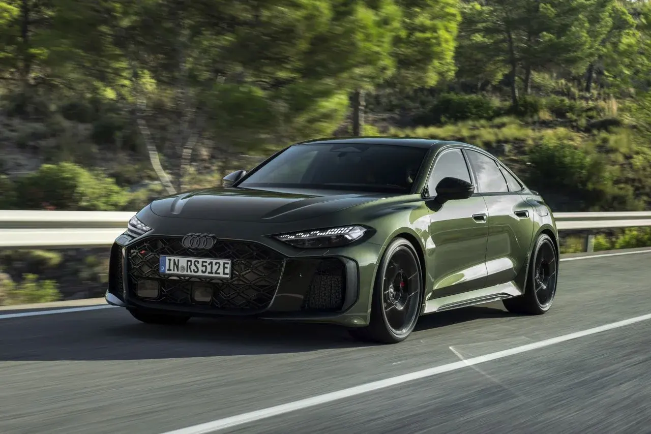 Audi RS 5 plug-in hybrid