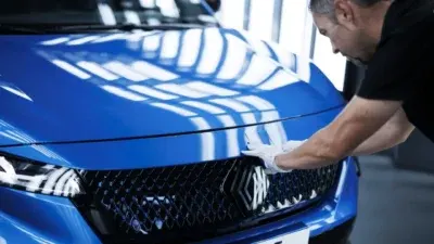 renault, fabbrica in spagna