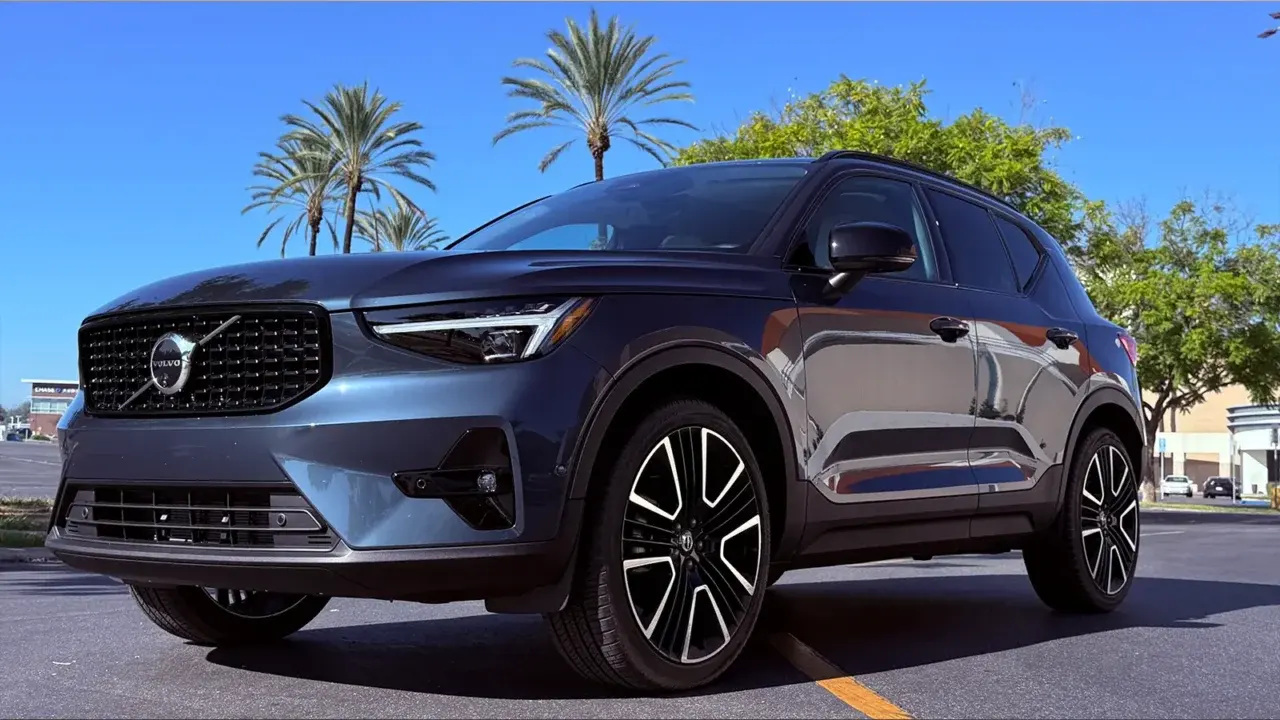 Volvo XC40