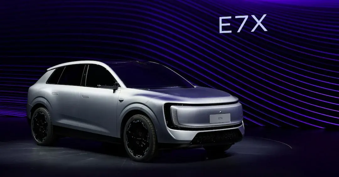Audi, E7x in cina