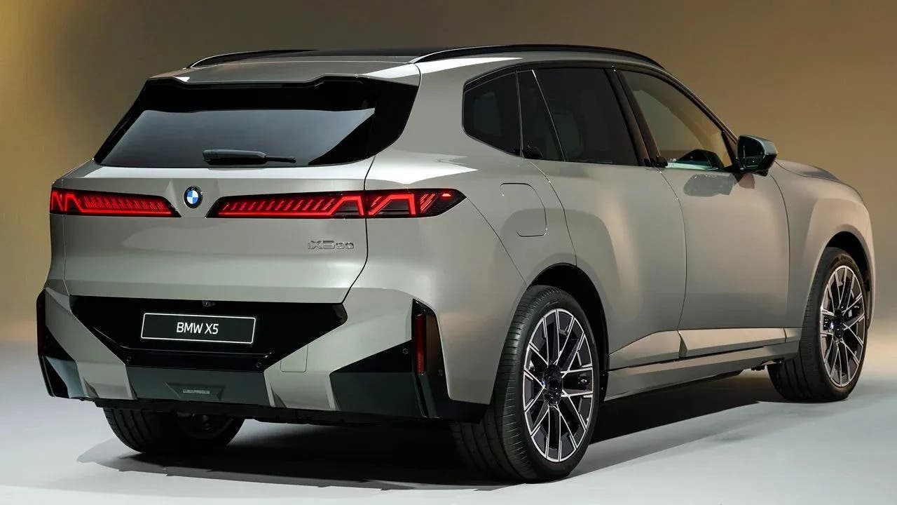 bmw ix5 elettrica