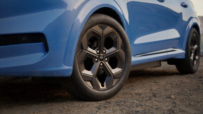 ford Puma Gen-E Black Edition
