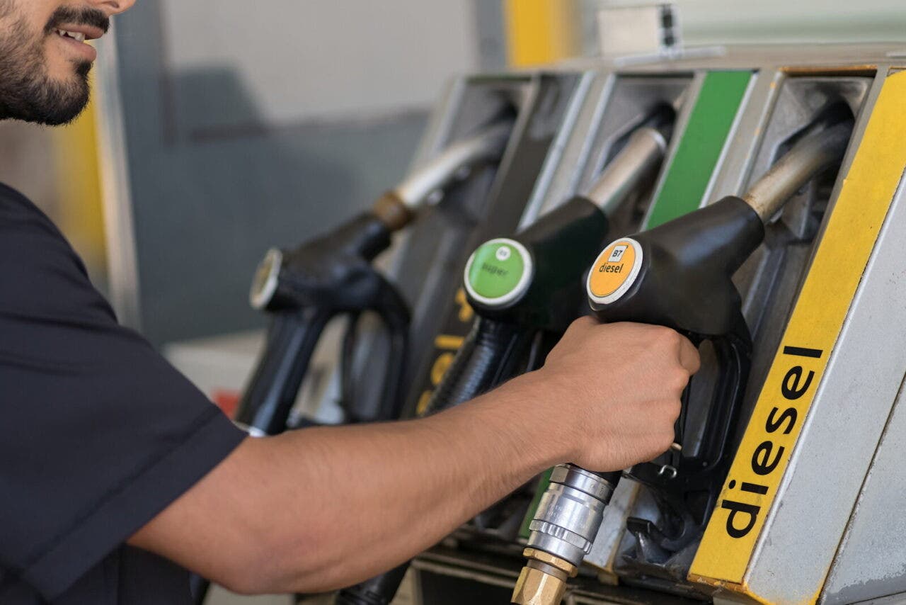 gasolio, distributore