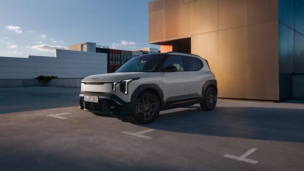 kia EV2 Black-Line