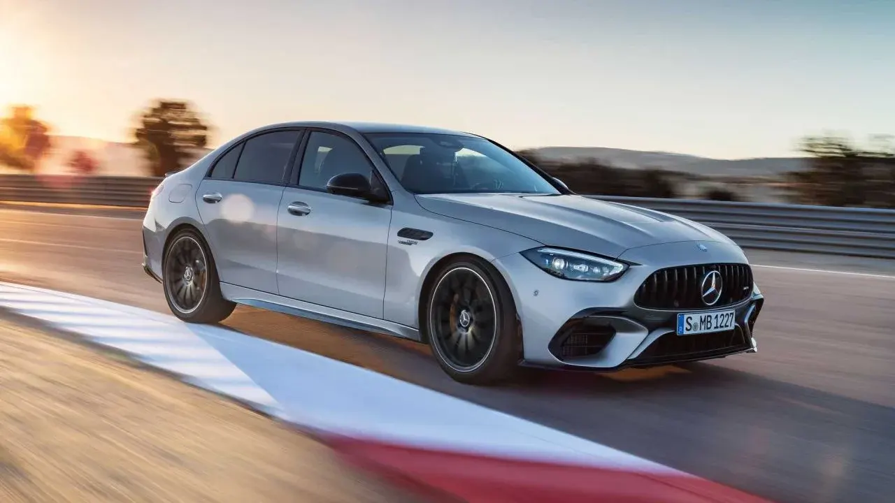 mercedes amg C63 2024