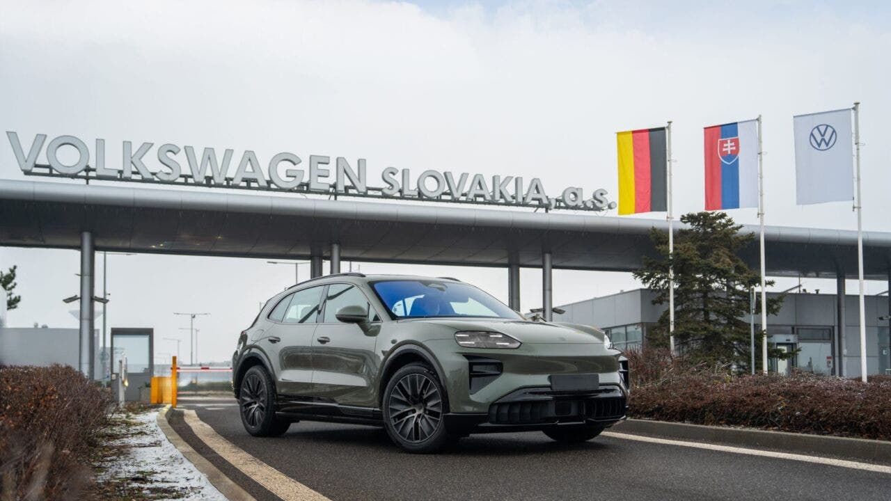 porsche cayenne bratislava