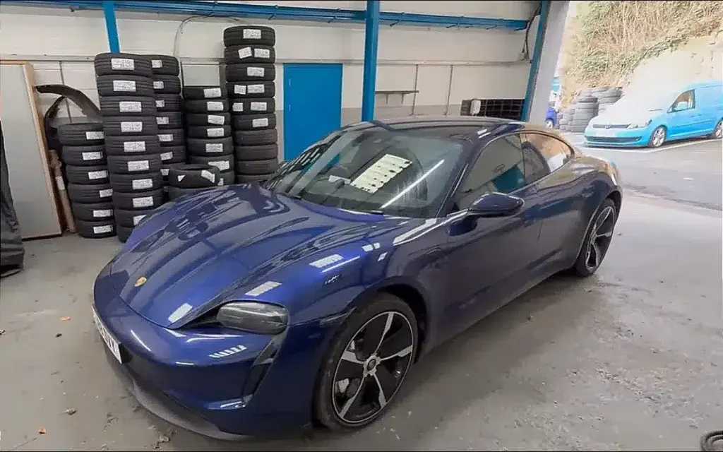 Porsche Taycan