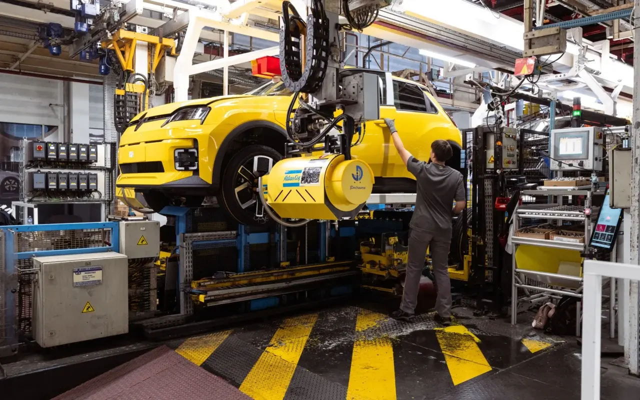 renault 5 2025