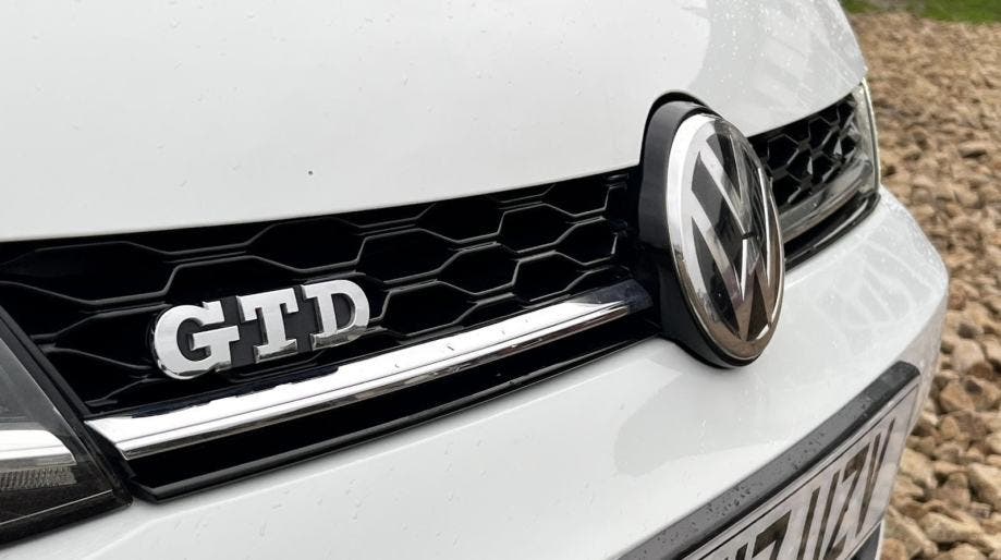 volkswagen golf GTD