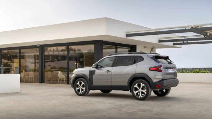 Dacia Duster Full Hybrid 155