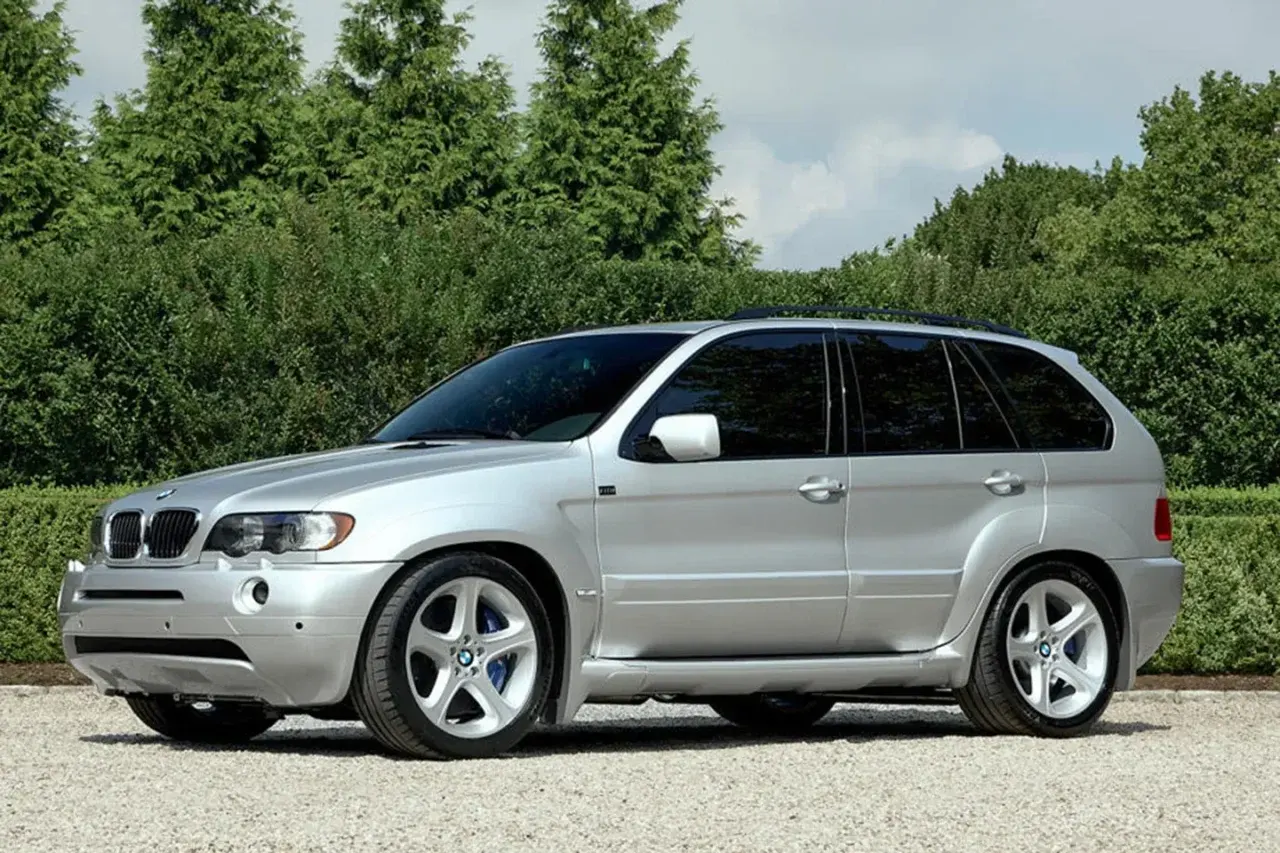 Kith - BMW X5 E53