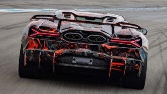 Lamborghini Revuelto SV