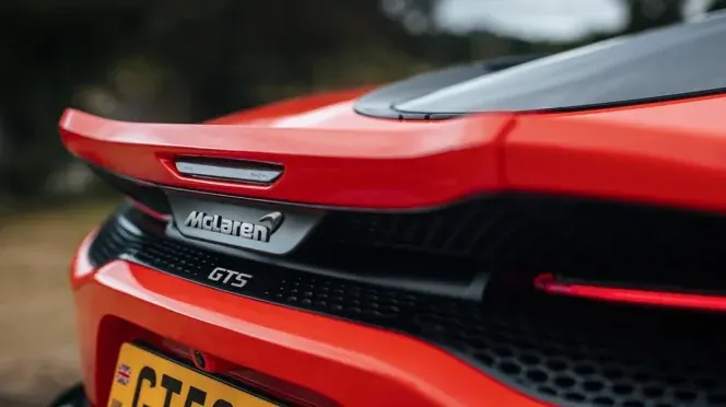 mclaren GTS