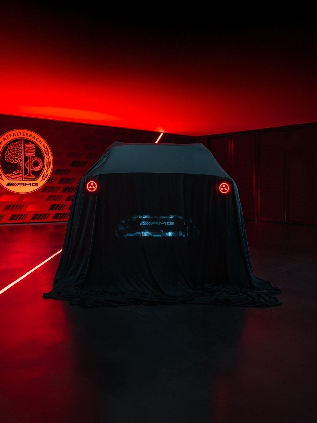 Mercedes-AMG crossover teaser