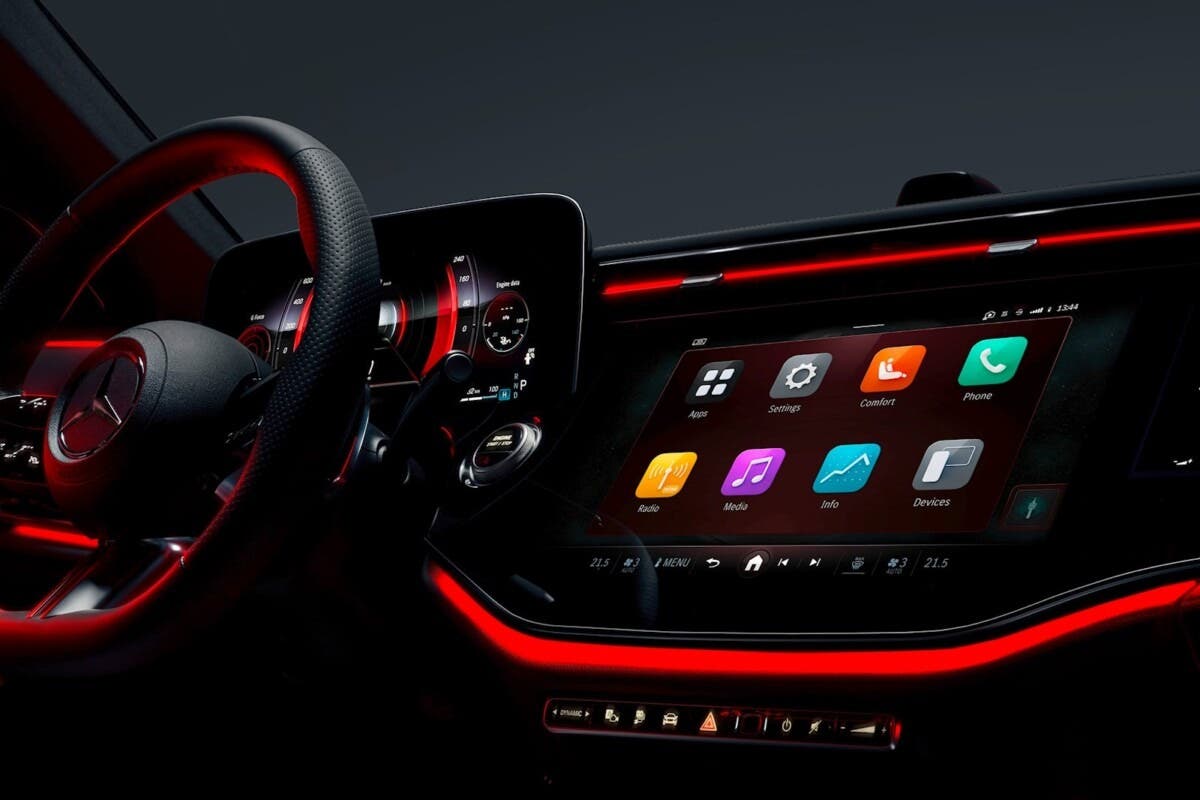 Mercedes interni