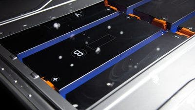 batteria auto elettrica