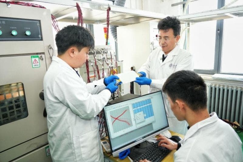 Tianmushan, Università Tsinghua, batteria