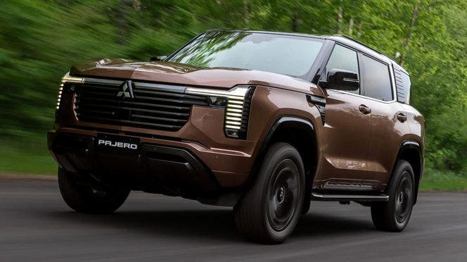 Mitsubishi Pajero 2027