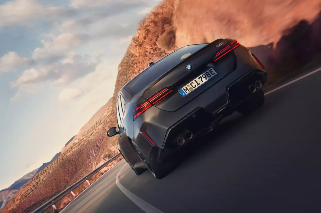 BMW M5 G90 