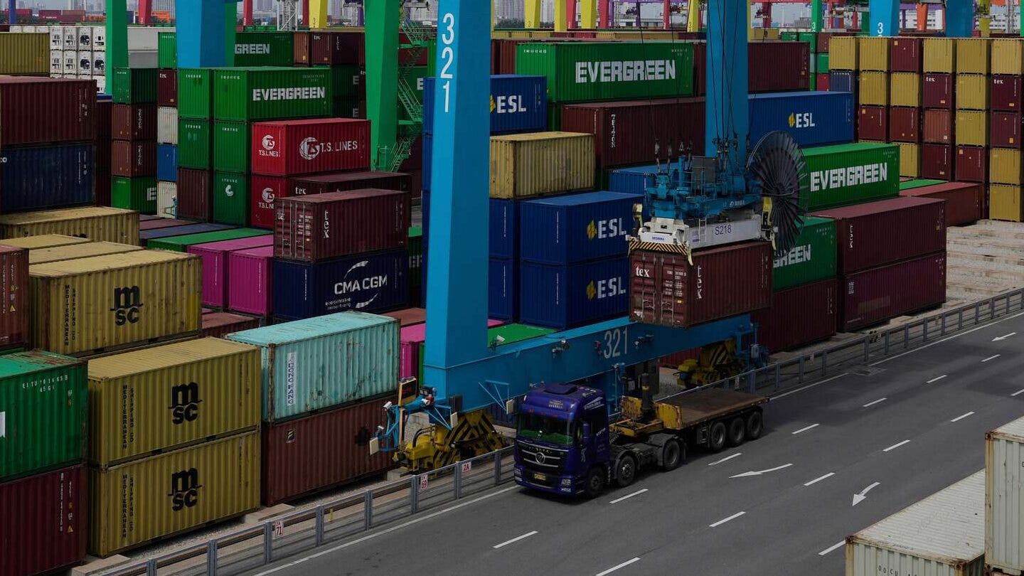 Più import dalla Cina, addio surplus commerciale: l'industria auto europea tutta da capire
