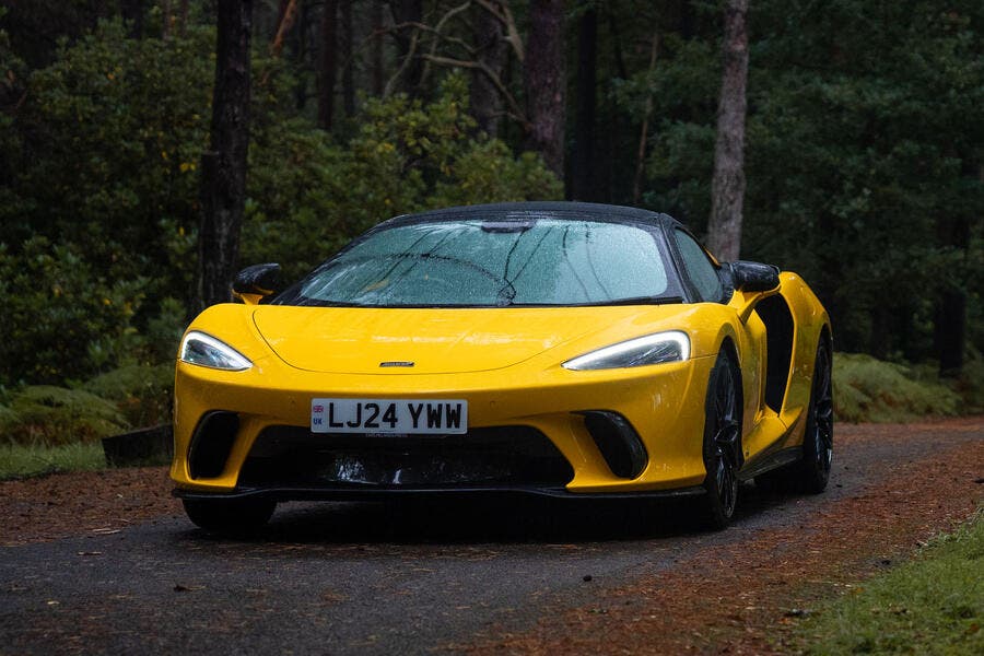 McLaren gts