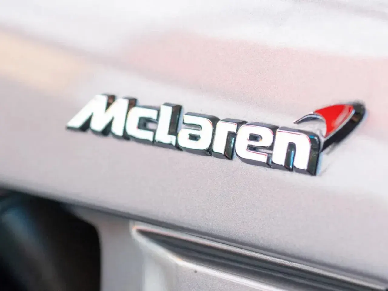 McLaren badge