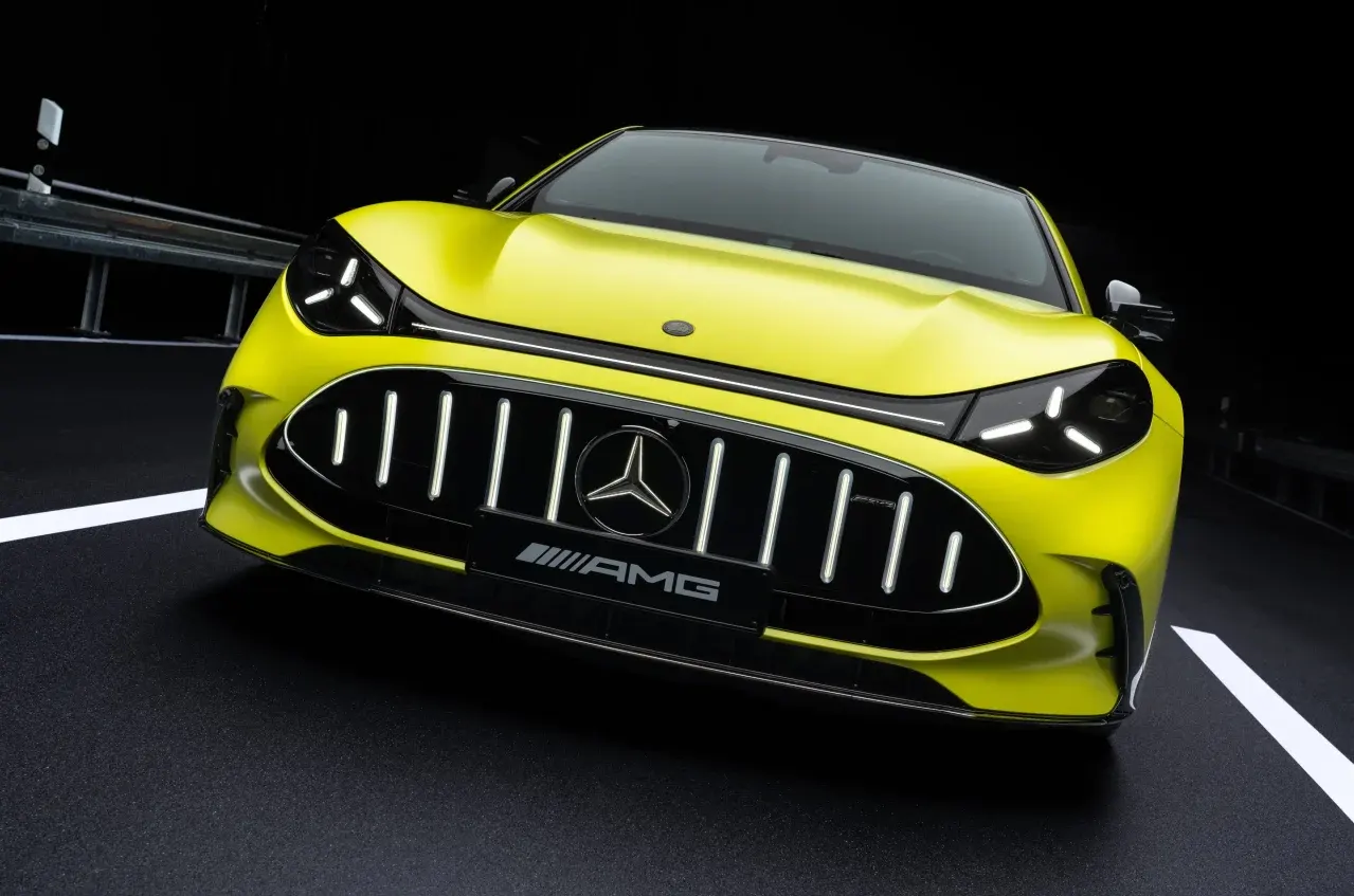 Mercedes-AMG GT 4-door coupé 2026