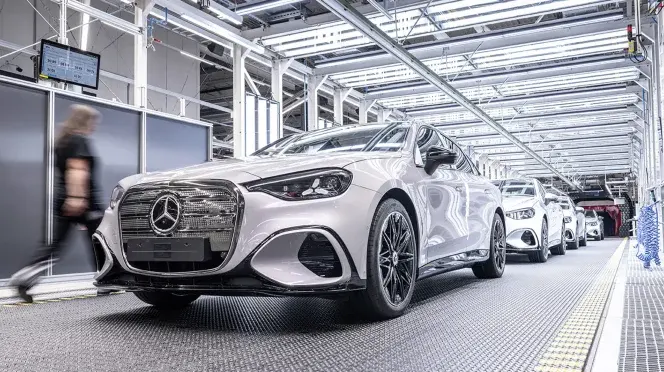 mercedes fabbrica