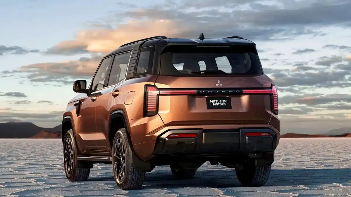 Mitsubishi Pajero 2027