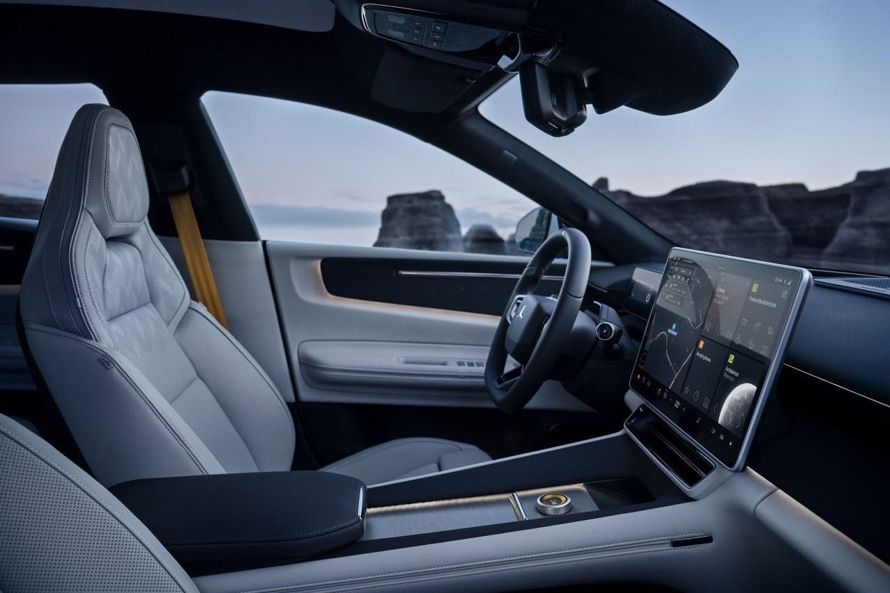 Polestar 4
